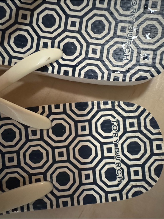 Tory Burch Shoes - Tory Burch Navy & Cream Geometric Flip Flops